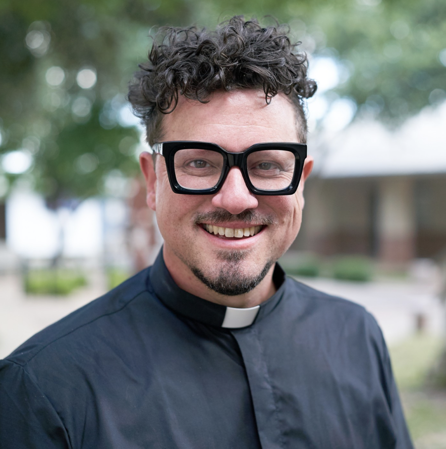 Jonathan Warren Pagan Headshot